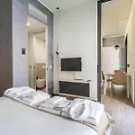Dhome ميلان