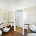 아파트 Glamorous Terrace Excl 3bdr A 300mt Da 밀라노