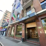 Hotel Mokinba Sant'ambroeus 3*