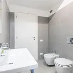 Easylife - - Niccolini 37 - Moscova Milão