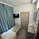 Parma 2* Milán