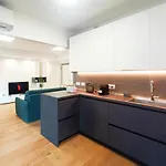 Yr Bicocca - 1 Min Walk To Metro Appartement