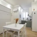 Primopiano - Padova 175 * ミラノ