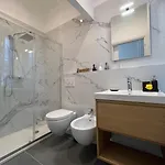 アパート Carrara 23 Navigli Be Like! - Duomo Forum Bocconi ミラノ