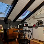 Hosting Dreams Attics - Duomo Apartment *