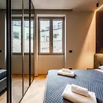 Apartman Luxury With View Steps From The Duomo *