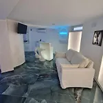 فيلة The Igloo