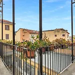 Naviglio 13 Apartment Milan