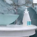 The Igloo فيلة