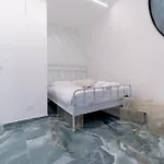 فيلة The Igloo *