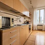 One Bedroom In Brera アパート