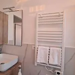 Cozy Flat In Famagosta Area Near The Unipol Forum Di Assago Apartment *