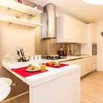 Apartment Chic Elegante Rifugio A Due Passi Dalla M4 Mailand