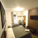 Mm Dateo Otel 2*