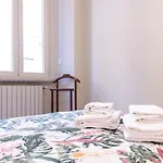 Easy Flat * Milan