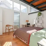 Beautiful Loft Near Navigli 아파트
