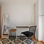Beautiful Loft Near Navigli 밀라노