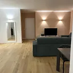 Fifty Eight Repubblica Three Bedrooms * Milan