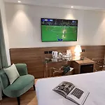 Western Hotel 4*