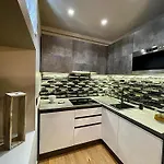 Apartment Luxury Art & Chromotherapy Downtown - Free Parking *