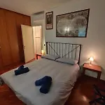 The Book Nook 아파트