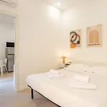 Gorizia Modern One Bedroom By Halldis Apartamento