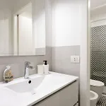 Apartamento Gorizia Modern One Bedroom By Halldis
