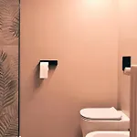 Design & Comfort In Nolo M1 Metro