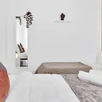 Grace House Navigli Apartament *