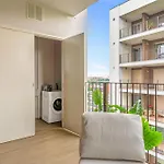 Airy With Balcony & Garage By Ndp Rent *