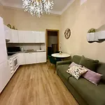 Апартаменты Franca's Милан