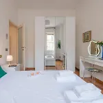 Moscova Dream - Bright And Quiet 5th Floor Mailand