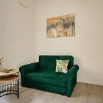 Апартаменты Domusmi Porta Venezia *