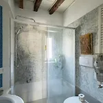 Elegant Naviglio Cool Area Large 5 Pax With Elevator Lägenhet *