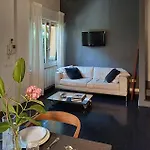 アパート Elegant Stylish House With Garden & Ac