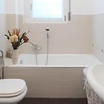 דירה Comecasa 10 Min Walk To Duomo 2br Family Flat מילאנו