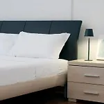 Comecasa 10 Min Walk To Duomo 2br Family Flat דירה *
