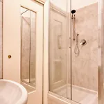 Hostmate - - Corso Garibaldi - Brera Apartment