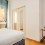Apartment Hostmate - - Corso Garibaldi - Brera