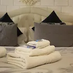 Bed & Breakfast Bb Tortona