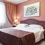 Doria Grand ホテル 4*