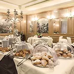 ホテル Doria Grand ミラノ
