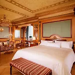 The Westin Palace, Hotel