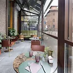 Western Madison 4*