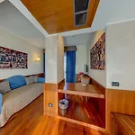 Raffaello 4* Milano