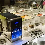 Flora Hotel 3*