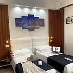 페루기노 호텔