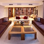 Radisson Blu Otel 4*