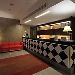 Metro 3* Milano