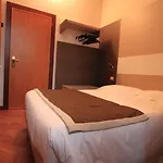 Hotell Metro 3*